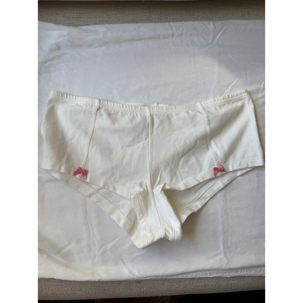 NWT Victoria’s Secret Vintage 2003 Pink Cotton Boyshort Panty M White